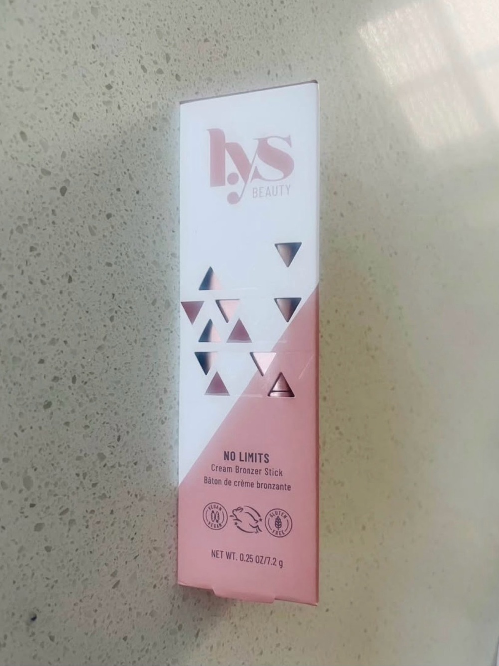 No Limits Cream Bronzer Stick
